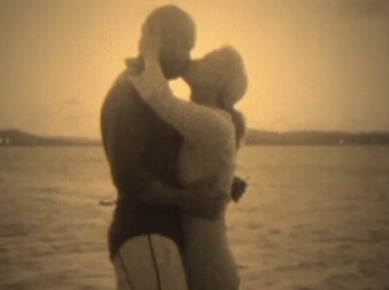 Kellie-Pickler-Kyle Jacobs-on-beach